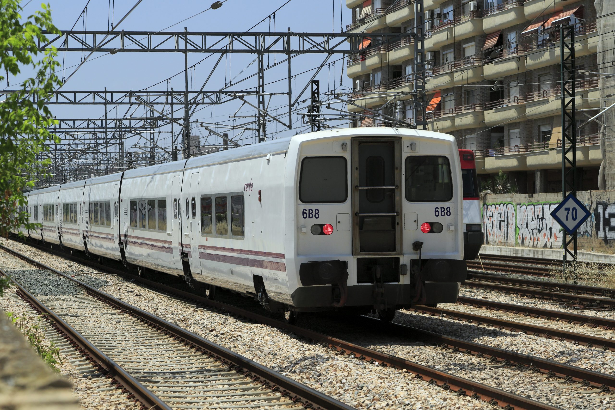 L’étonnante aventure de la rame articulée Talgo – Mediarail.be – Rail ...